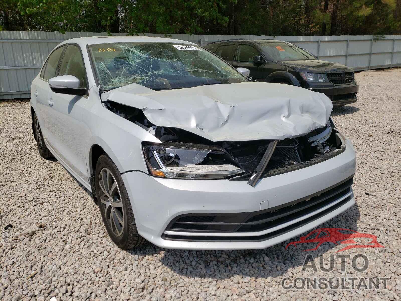 VOLKSWAGEN JETTA 2018 - 3VWDB7AJ1JM259927