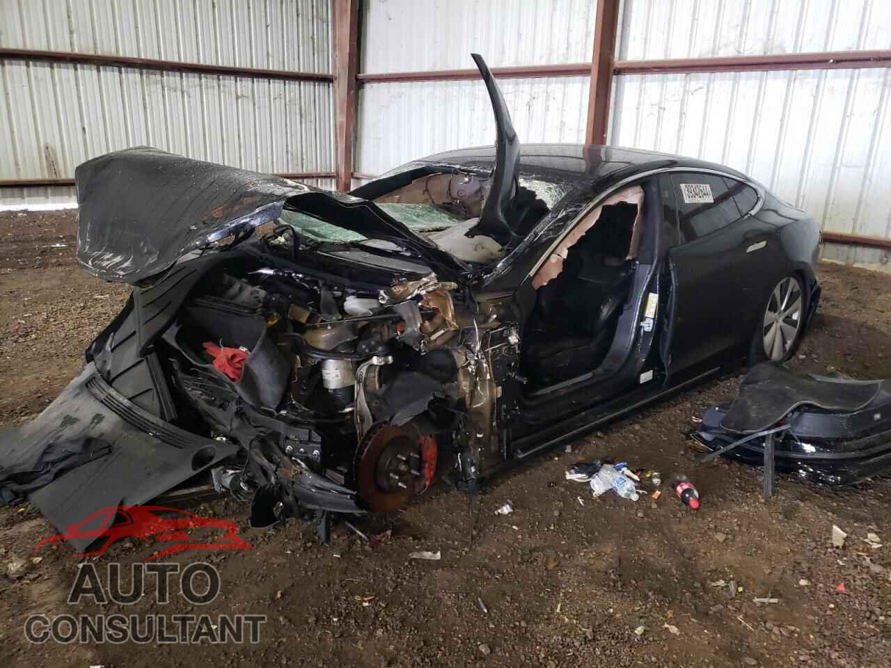 TESLA MODEL S 2021 - 5YJSA1E47MF423673