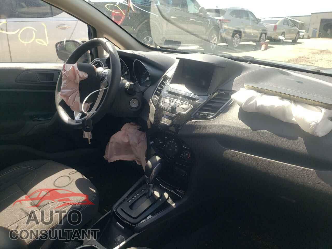 FORD FIESTA 2019 - 3FADP4EJ7KM143295