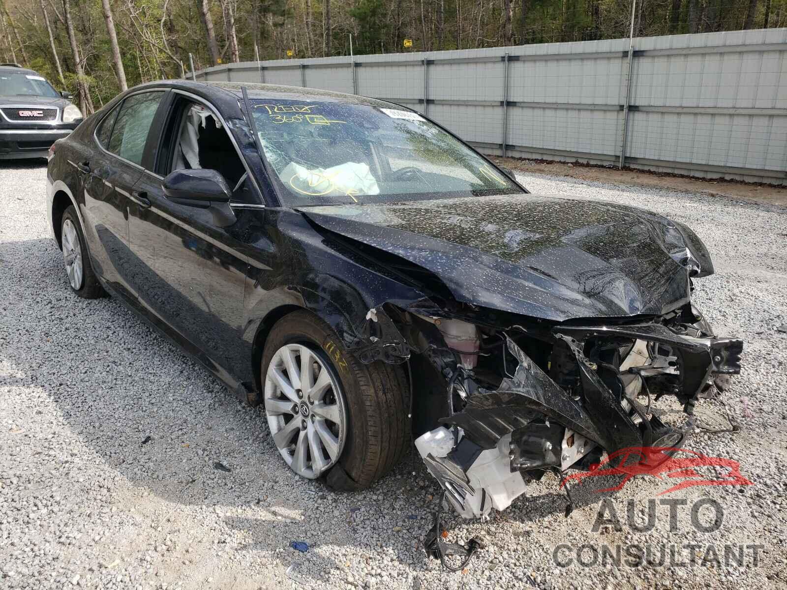 TOYOTA CAMRY 2018 - 4T1B11HK9JU070409