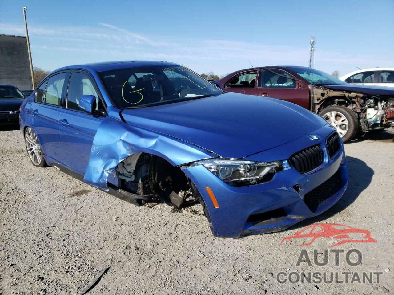 BMW 3 SERIES 2018 - WBA8B3C53JK384929