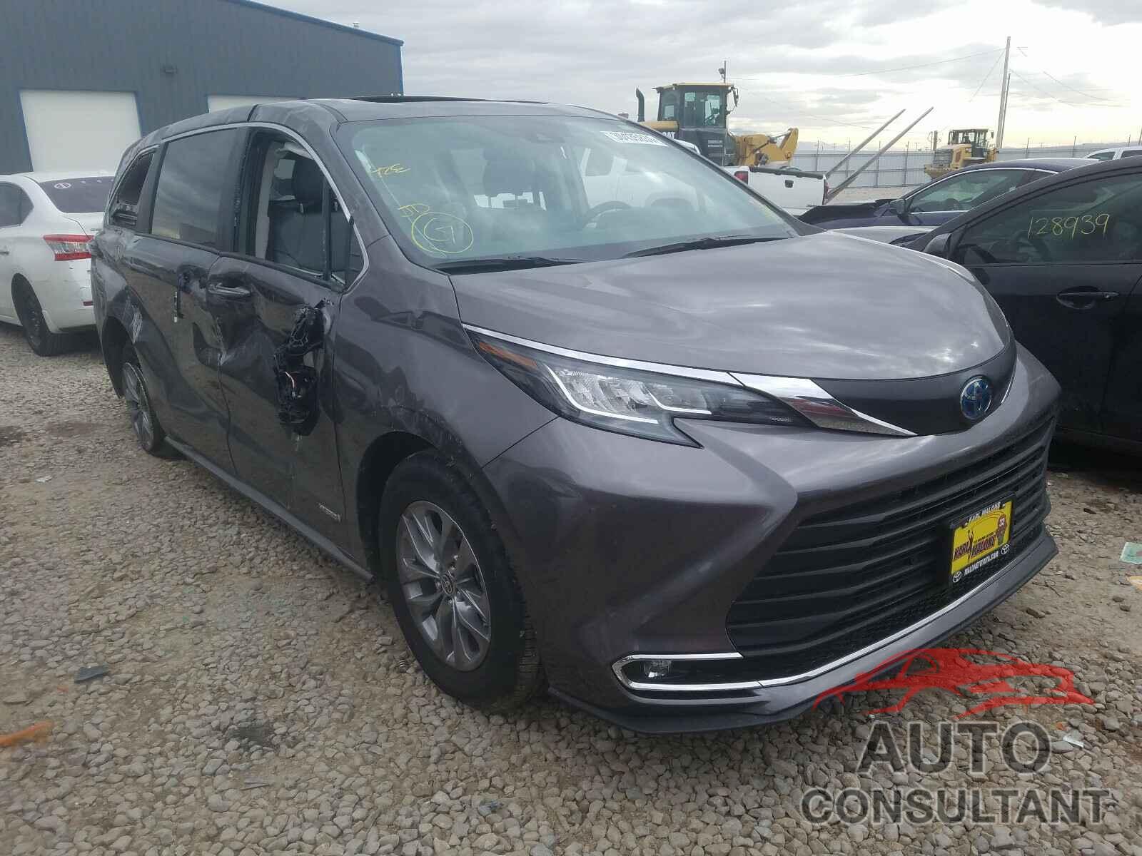 TOYOTA SIENNA 2021 - 5TDYSKFC6MS006012