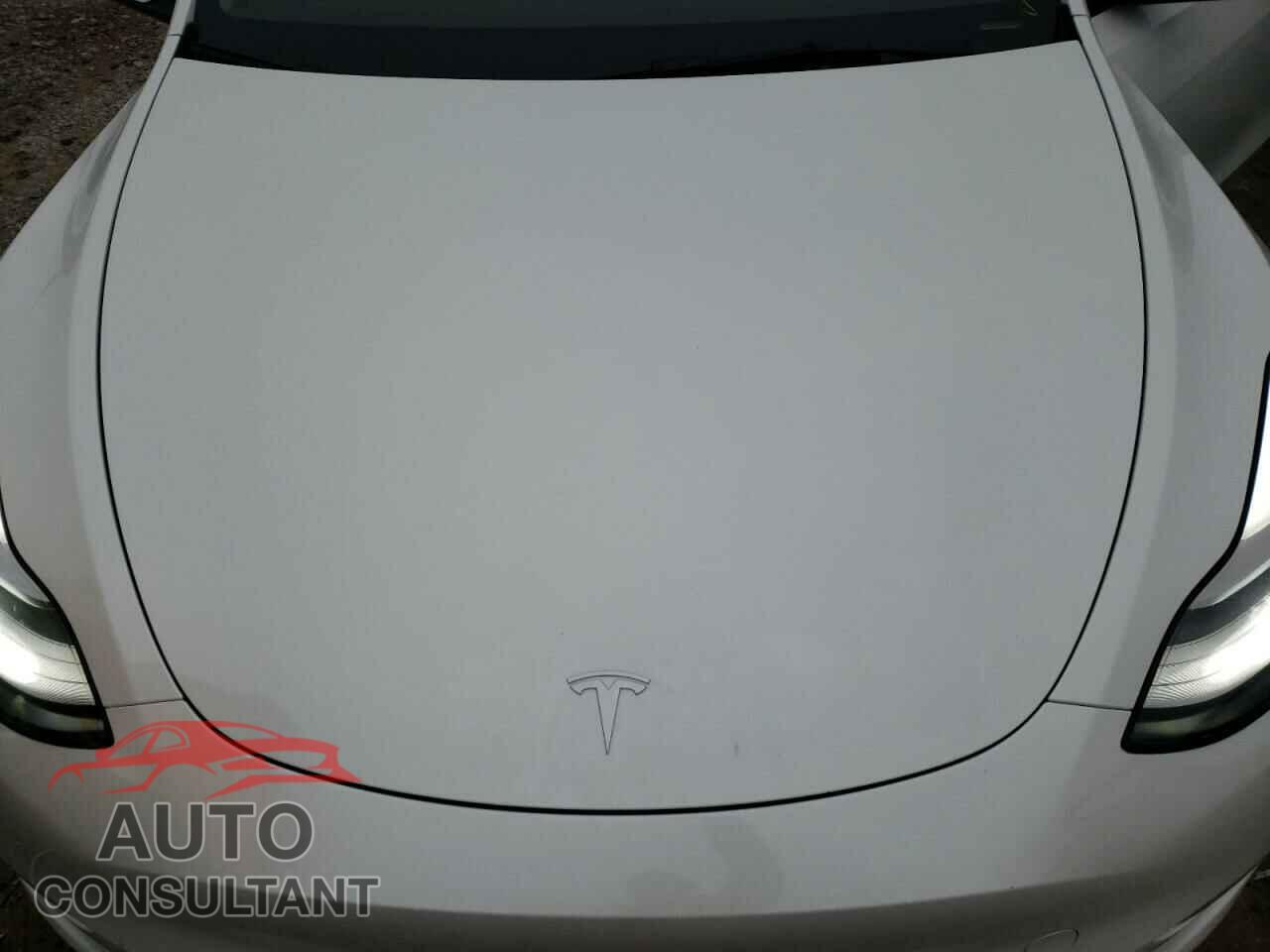 TESLA MODEL Y 2021 - 5YJYGDEE7MF200214