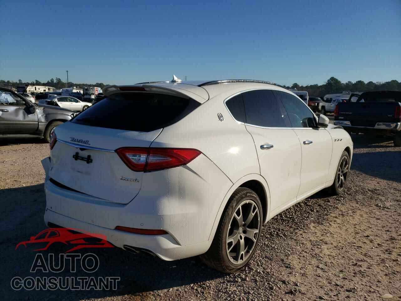 MASERATI ALL MODELS 2017 - ZN661XUS1HX234970