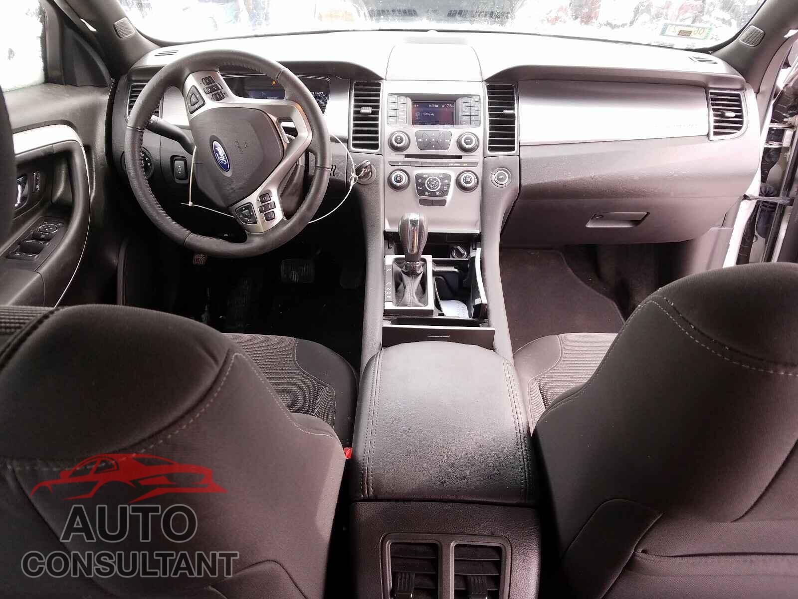 FORD TAURUS 2016 - 1FAHP2E80GG153302