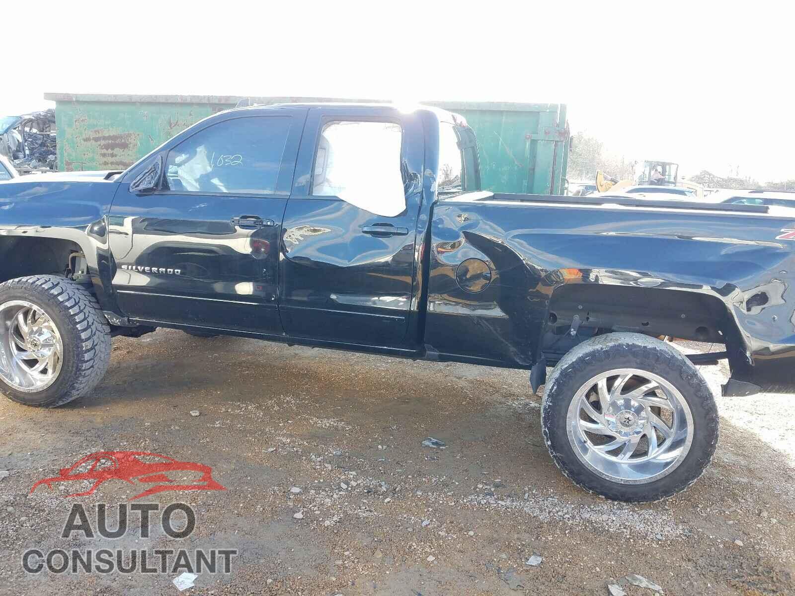 CHEVROLET SILVERADO 2016 - KMHTC6AE0GU254629