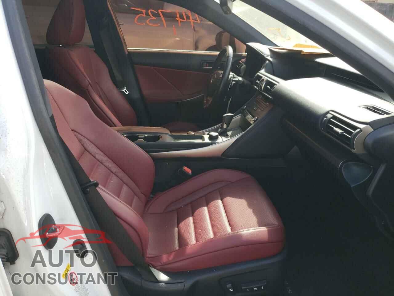 LEXUS IS 2017 - JTHBA1D28H5056465