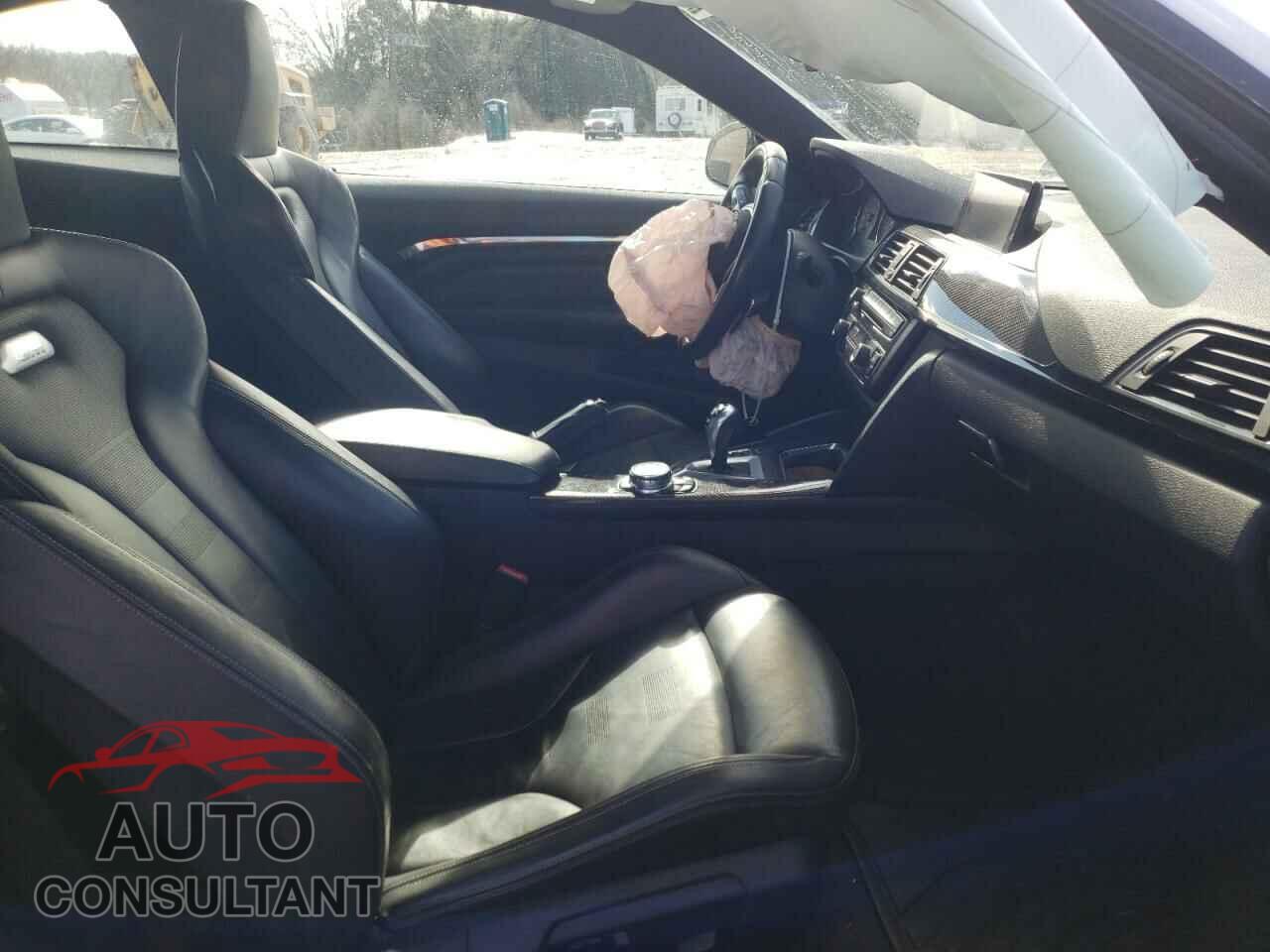 BMW M4 2015 - WBS3R9C5XFK334234