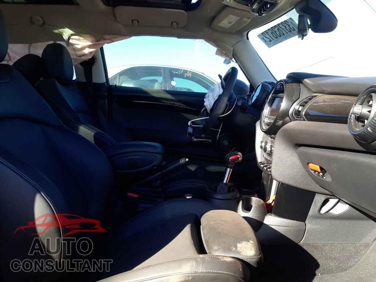 MINI COOPER 2019 - WMWXP7C56K2A54548