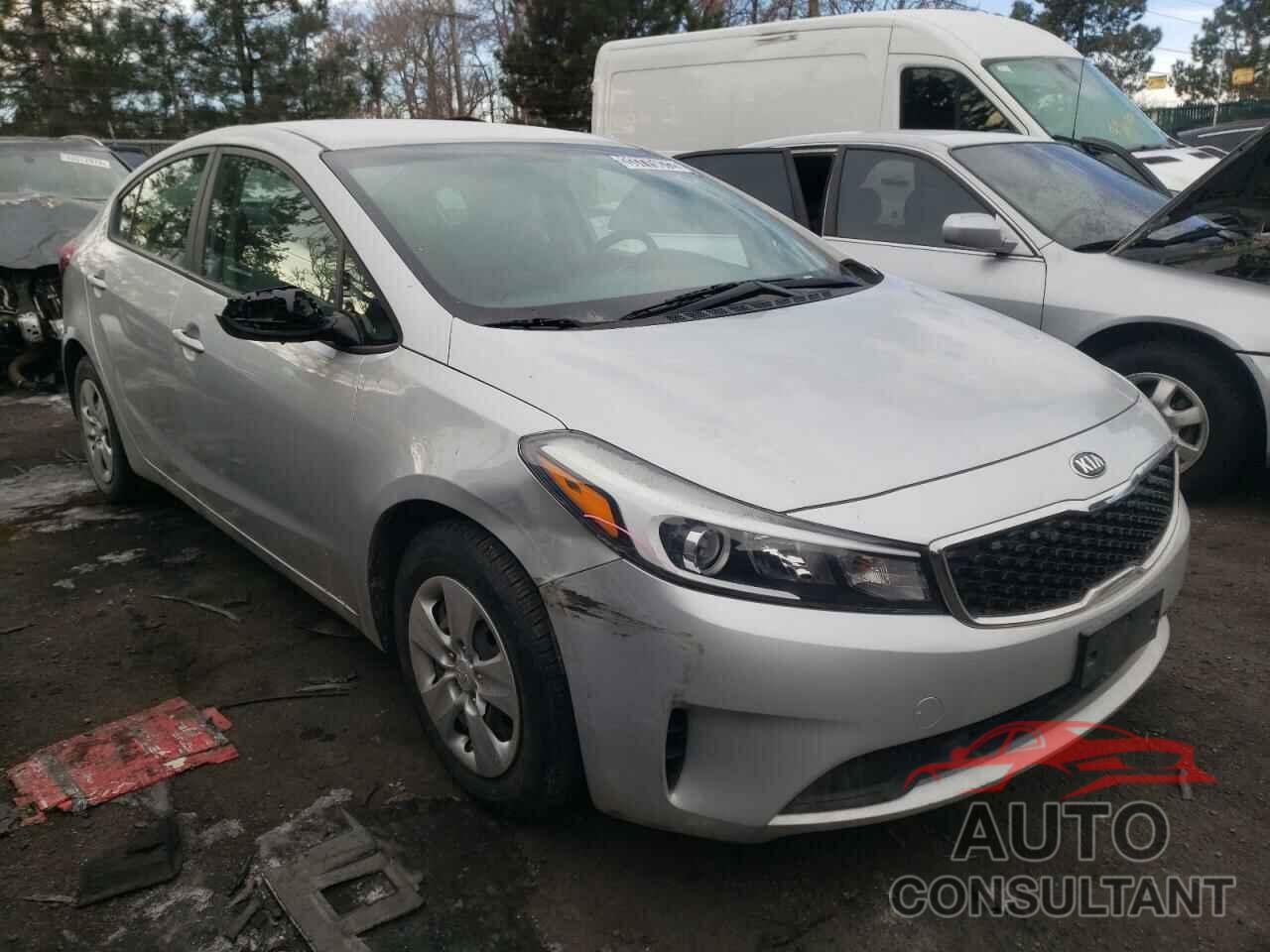 KIA FORTE 2018 - 3KPFK4A75JE227040