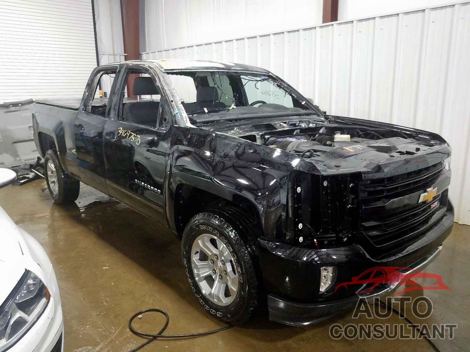 CHEVROLET SILVERADO 2018 - 1FMZK1ZM6JKA23149