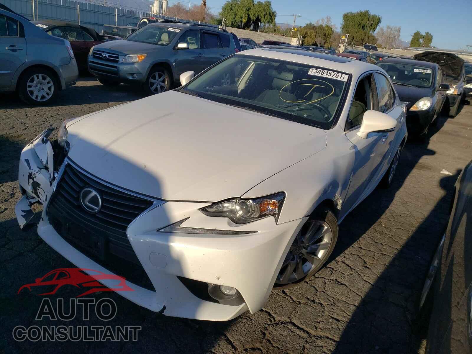 LEXUS IS 2016 - JTHBA1D20G5004150