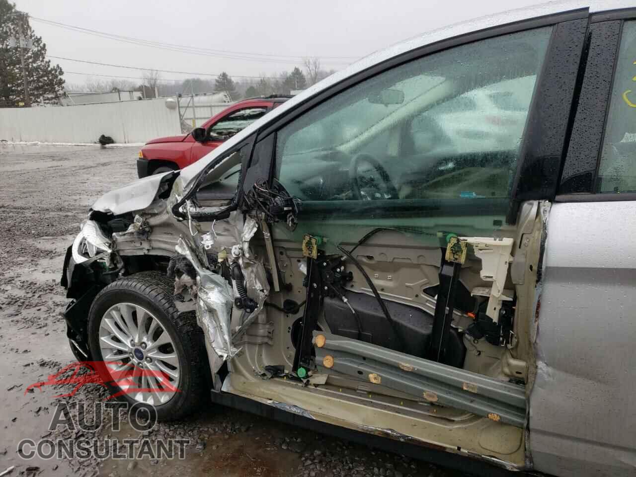 FORD CMAX 2017 - 1FADP5AU4HL100159
