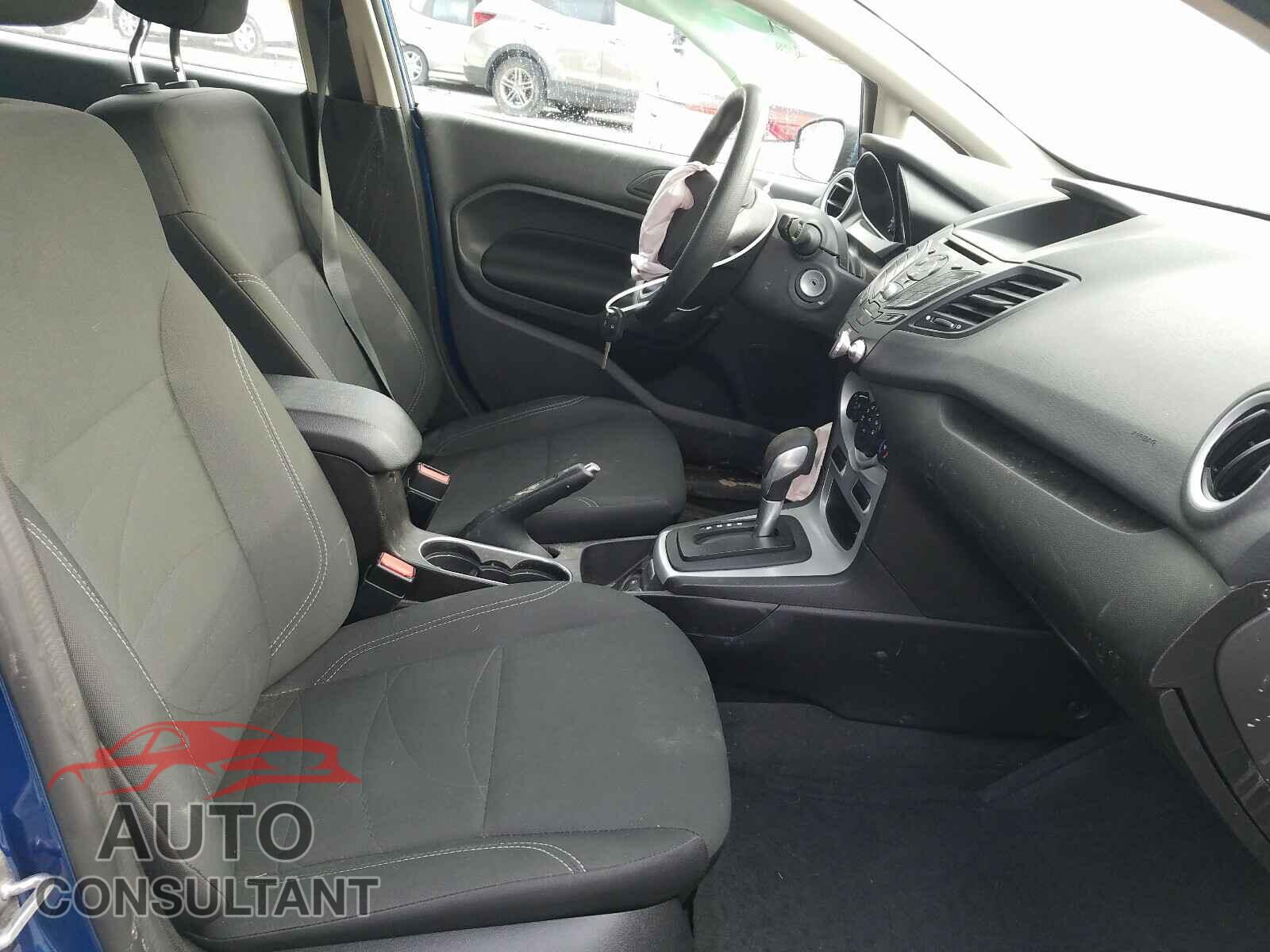FORD FIESTA 2019 - 3FADP4EJ1KM145687