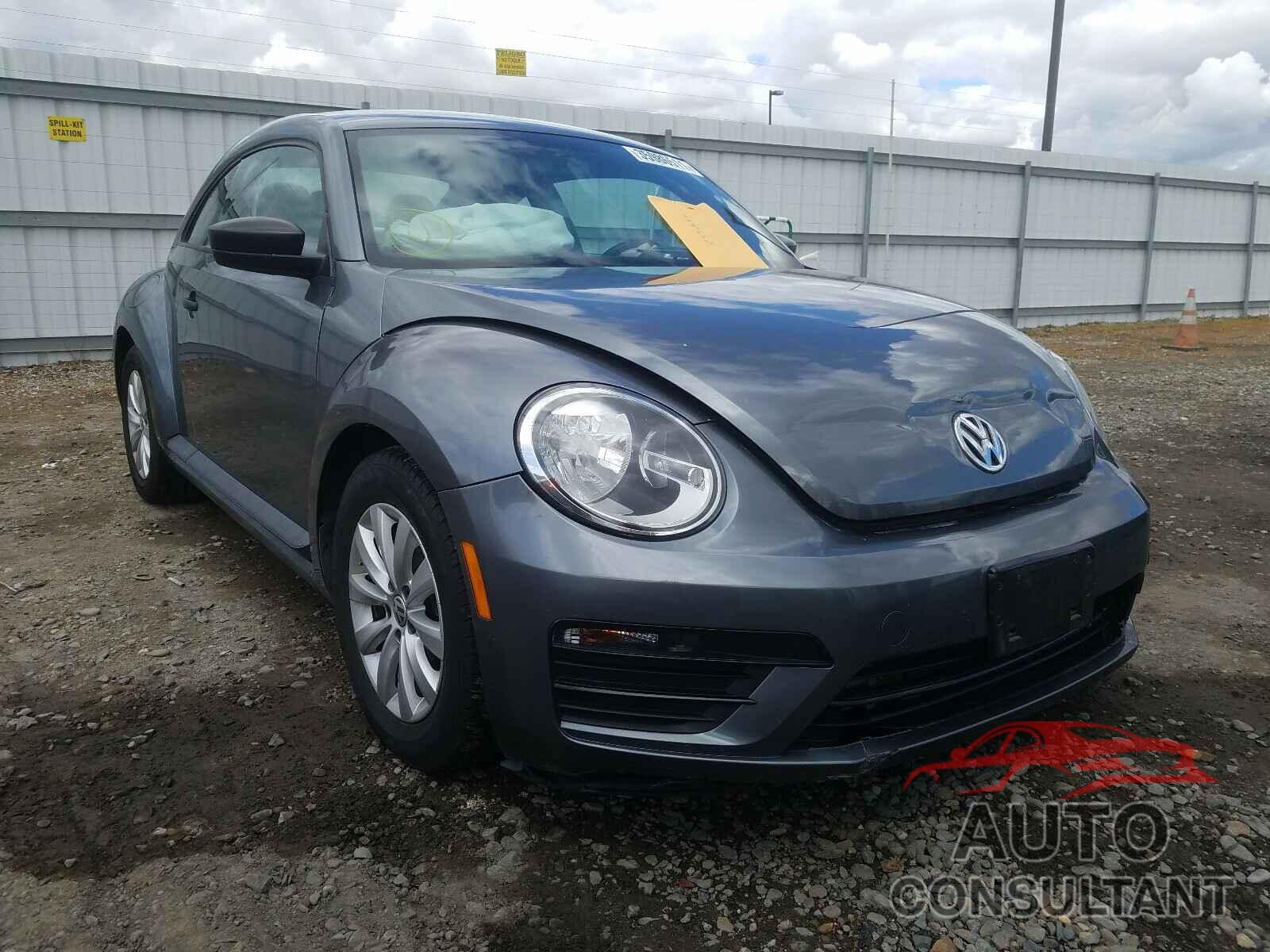 VOLKSWAGEN BEETLE 2017 - 3VWF17AT0HM627554