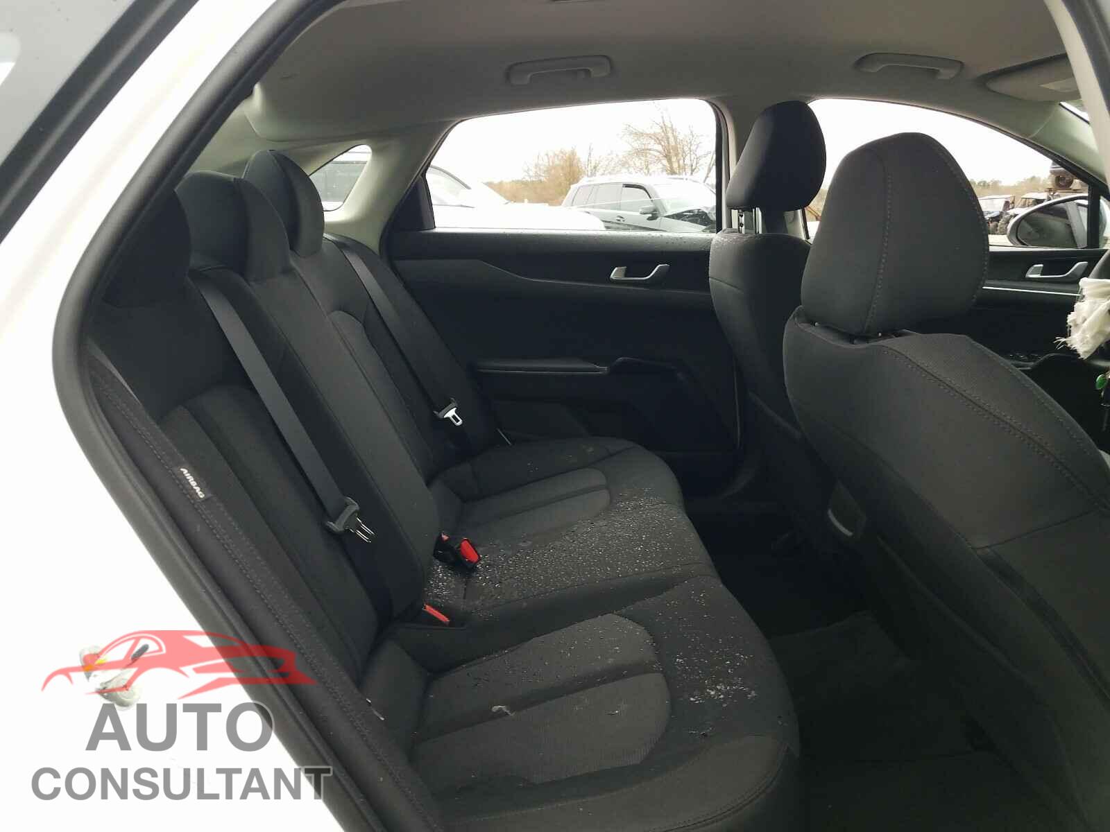 KIA K5 2021 - 5XXG24J21MG028278