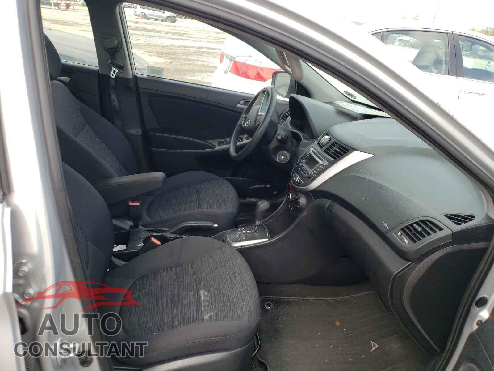 HYUNDAI ACCENT 2017 - KMHCT5AE8HU307637