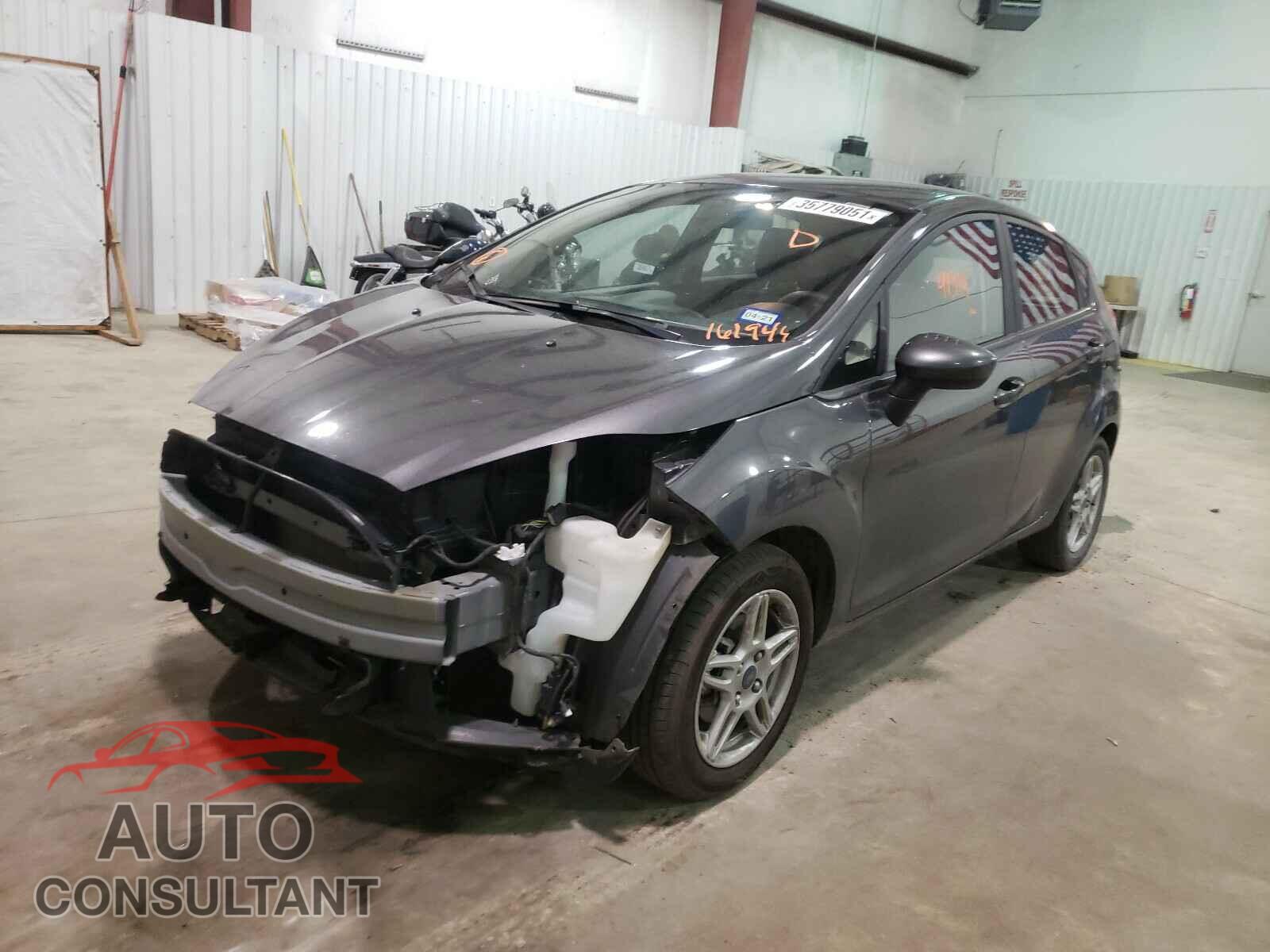 FORD FIESTA 2017 - 3FADP4EJ8HM161944