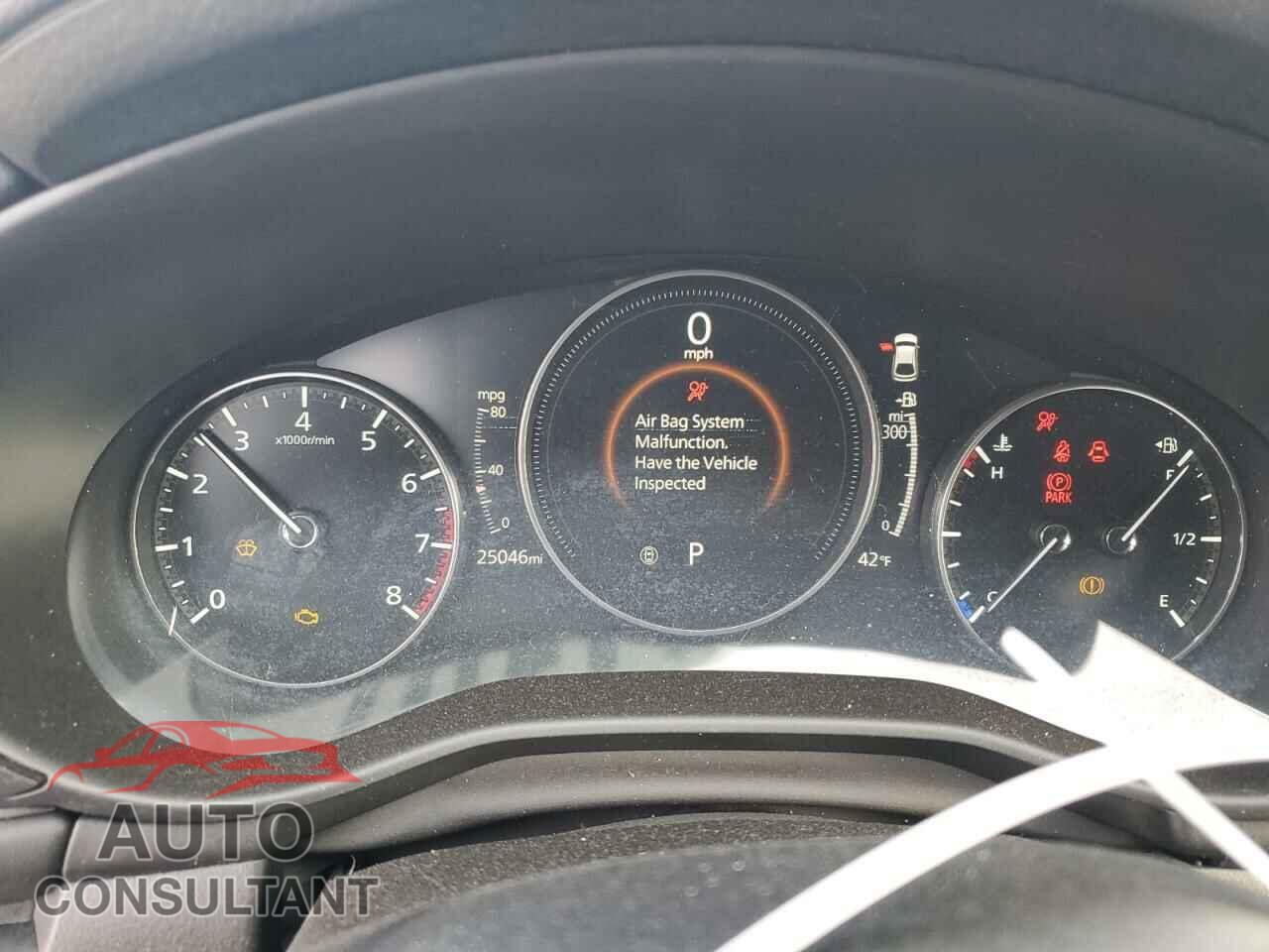 MAZDA 3 2019 - JM1BPBMM8K1135706