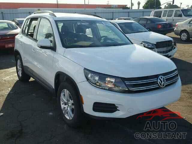 VOLKSWAGEN TIGUAN 2016 - WVGBV7AX7GW569672