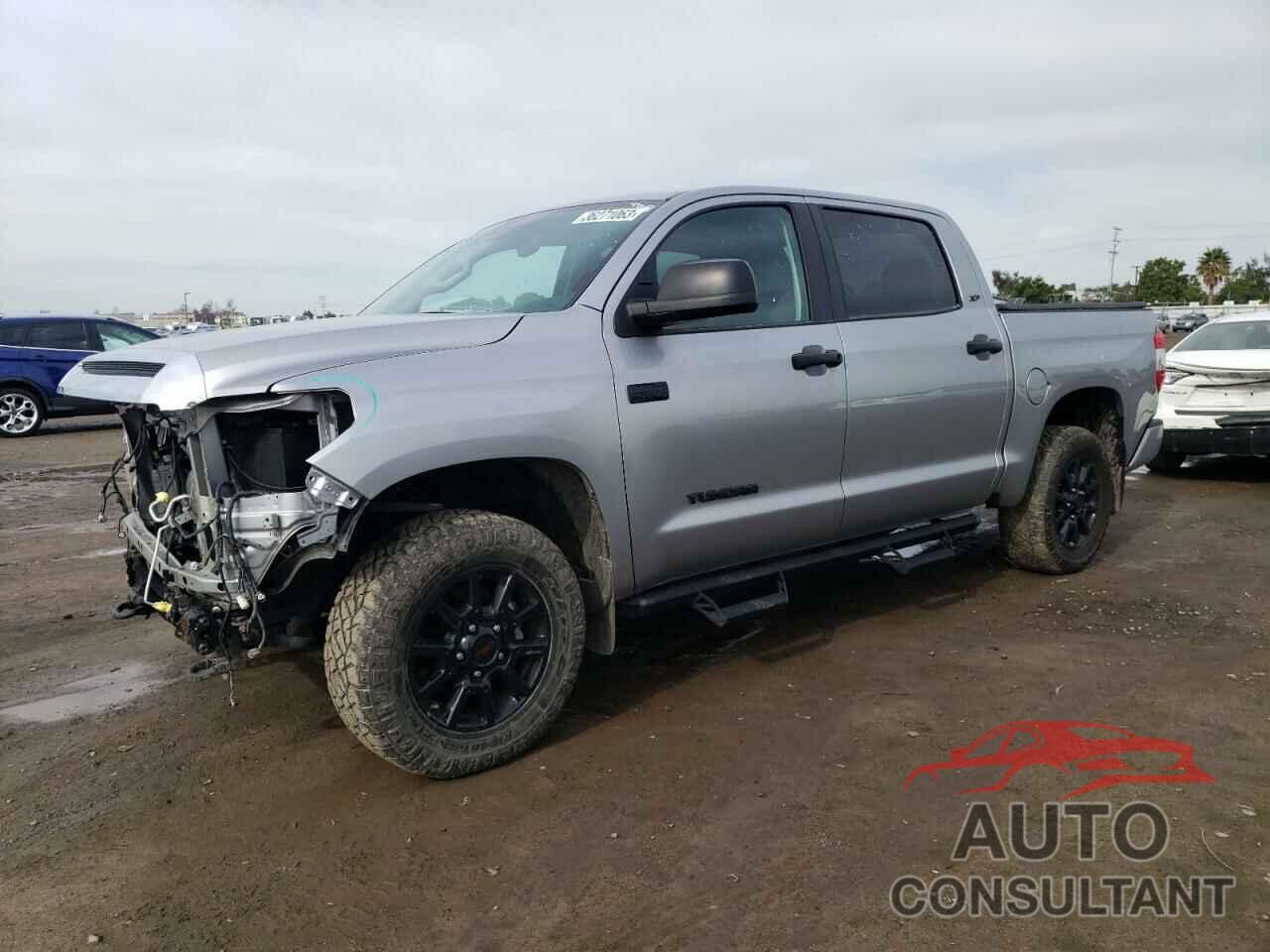 TOYOTA TUNDRA 2021 - 5TFDY5F18MX024860