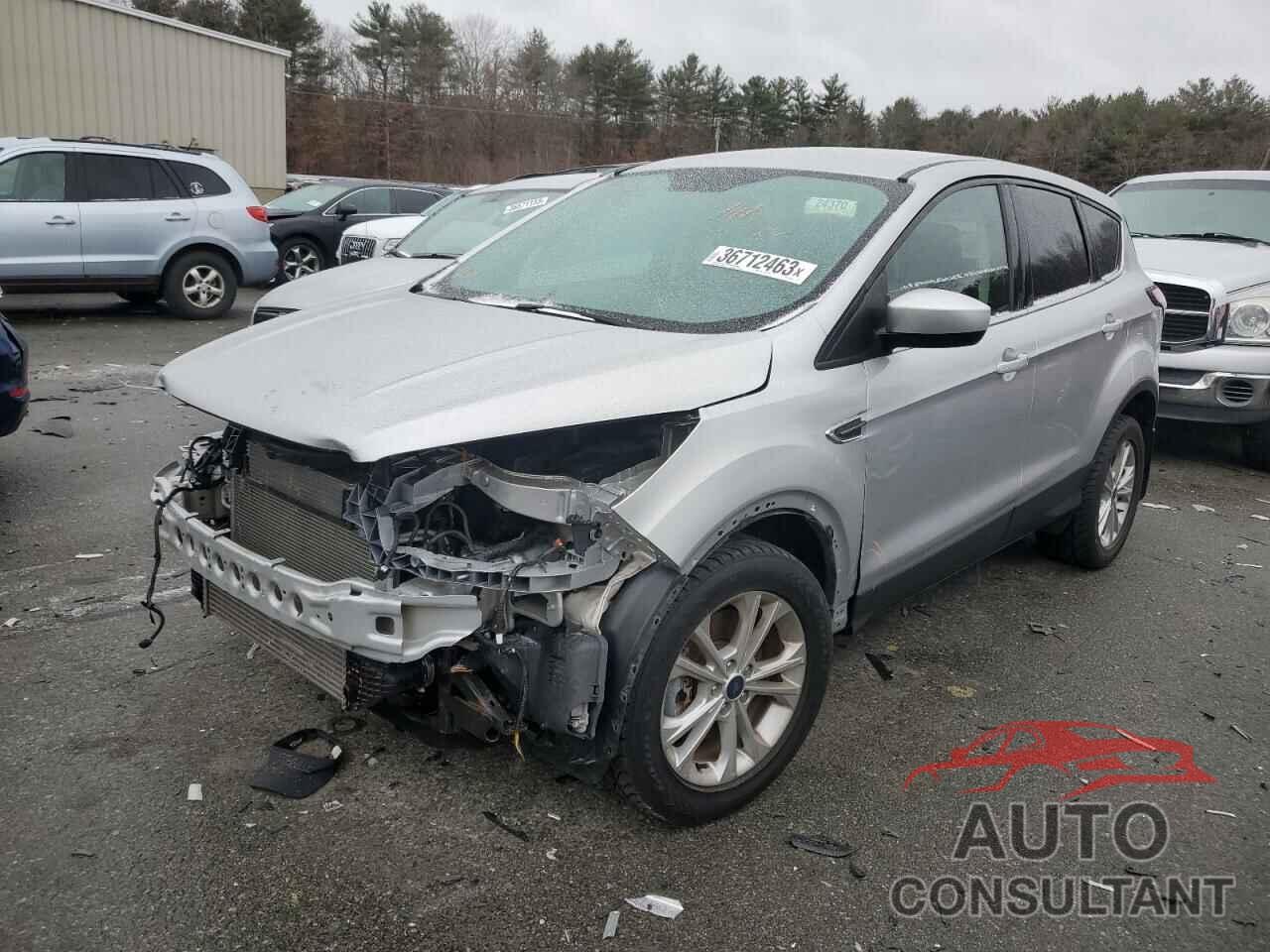 FORD ESCAPE 2017 - 1FMCU9G99HUE19779