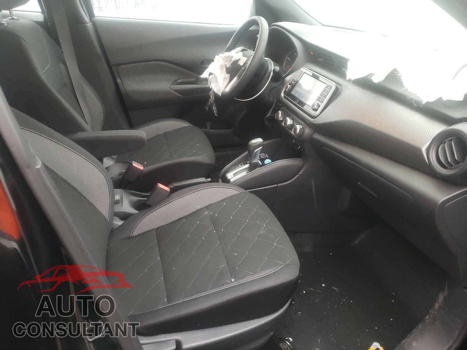 NISSAN KICKS 2019 - 3N1CP5CU3KL531089