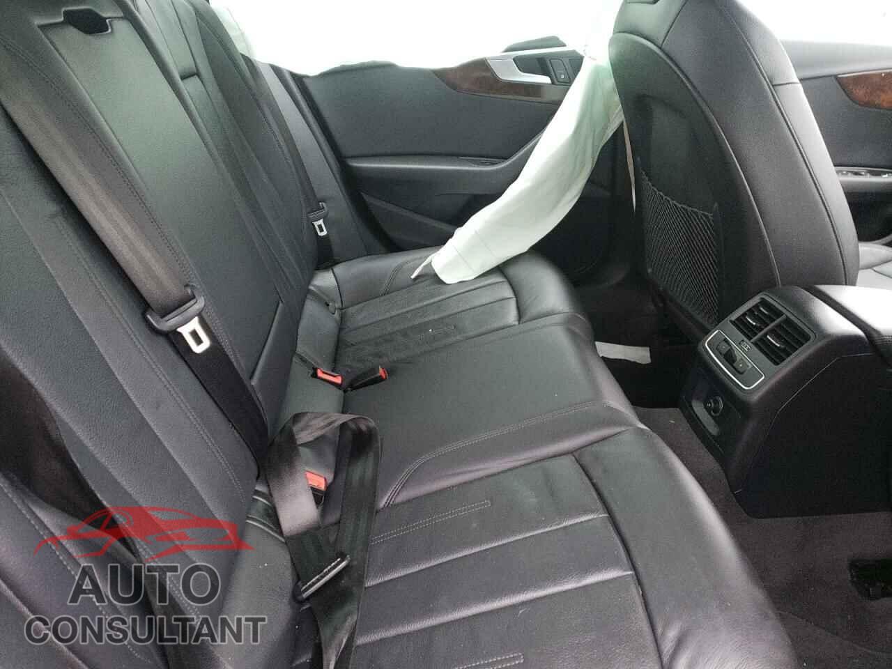 AUDI A4 2019 - WAUGMAF47KA011610