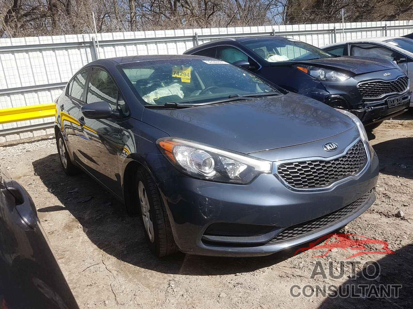 KIA FORTE 2016 - KNAFX4A62G5526981