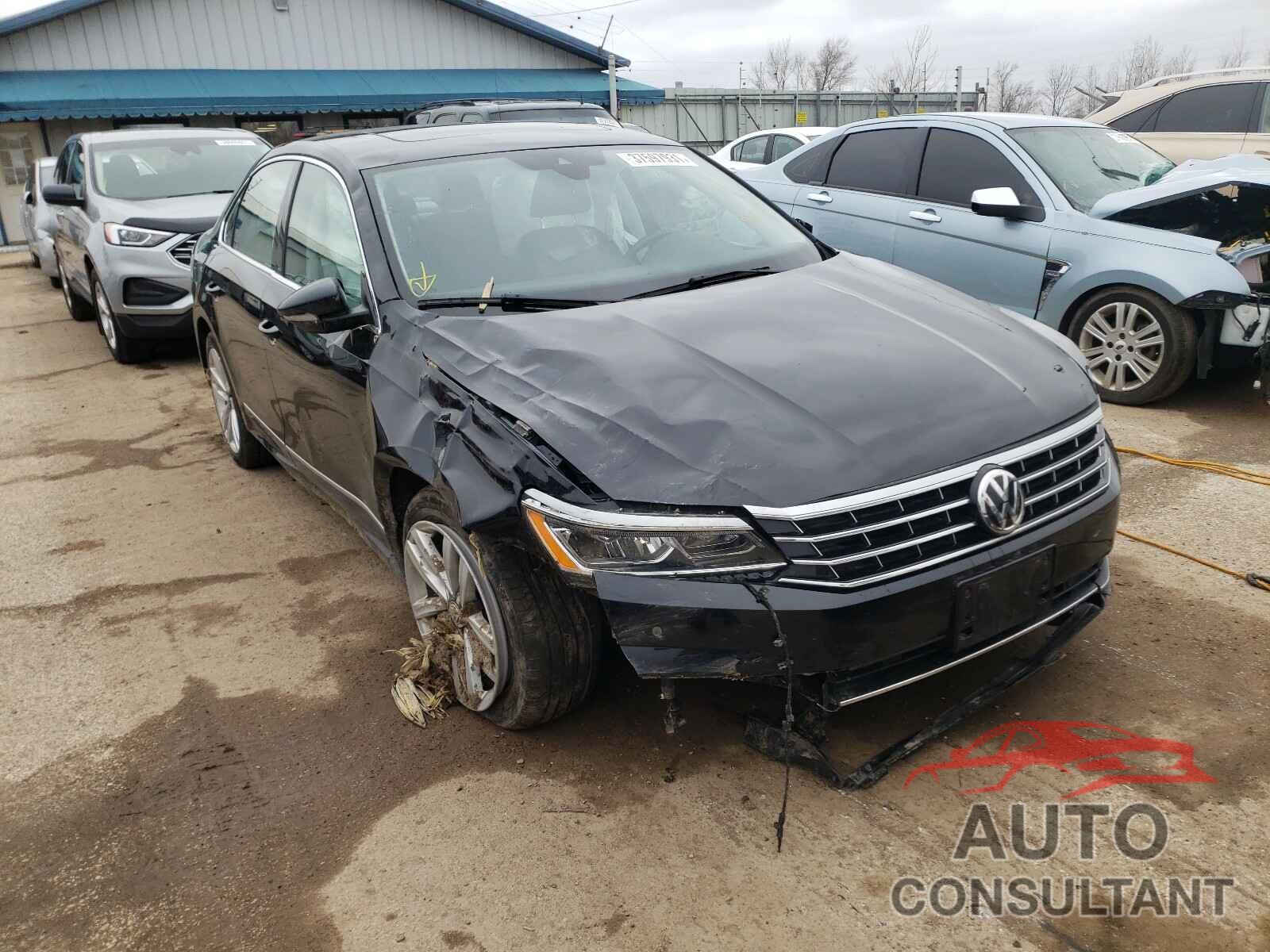 VOLKSWAGEN PASSAT 2017 - 1VWCT7A32HC081015