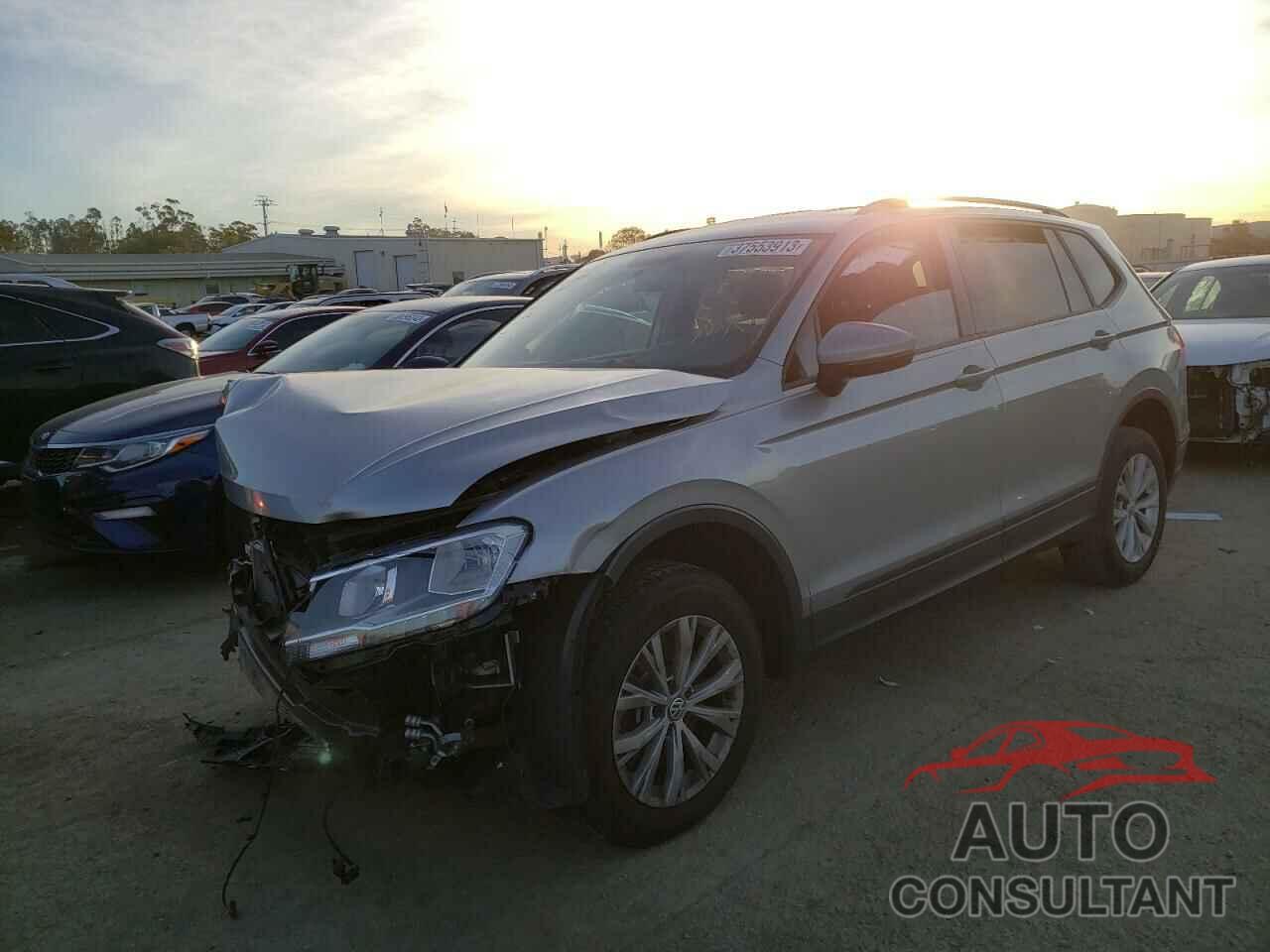 VOLKSWAGEN TIGUAN 2020 - 3VV1B7AX4LM046517