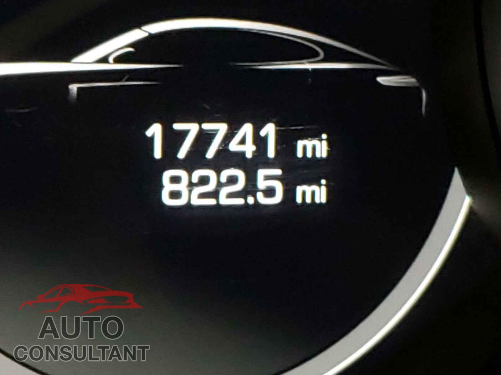 PORSCHE PANAMERA 2017 - WP0AF2A74HL152559