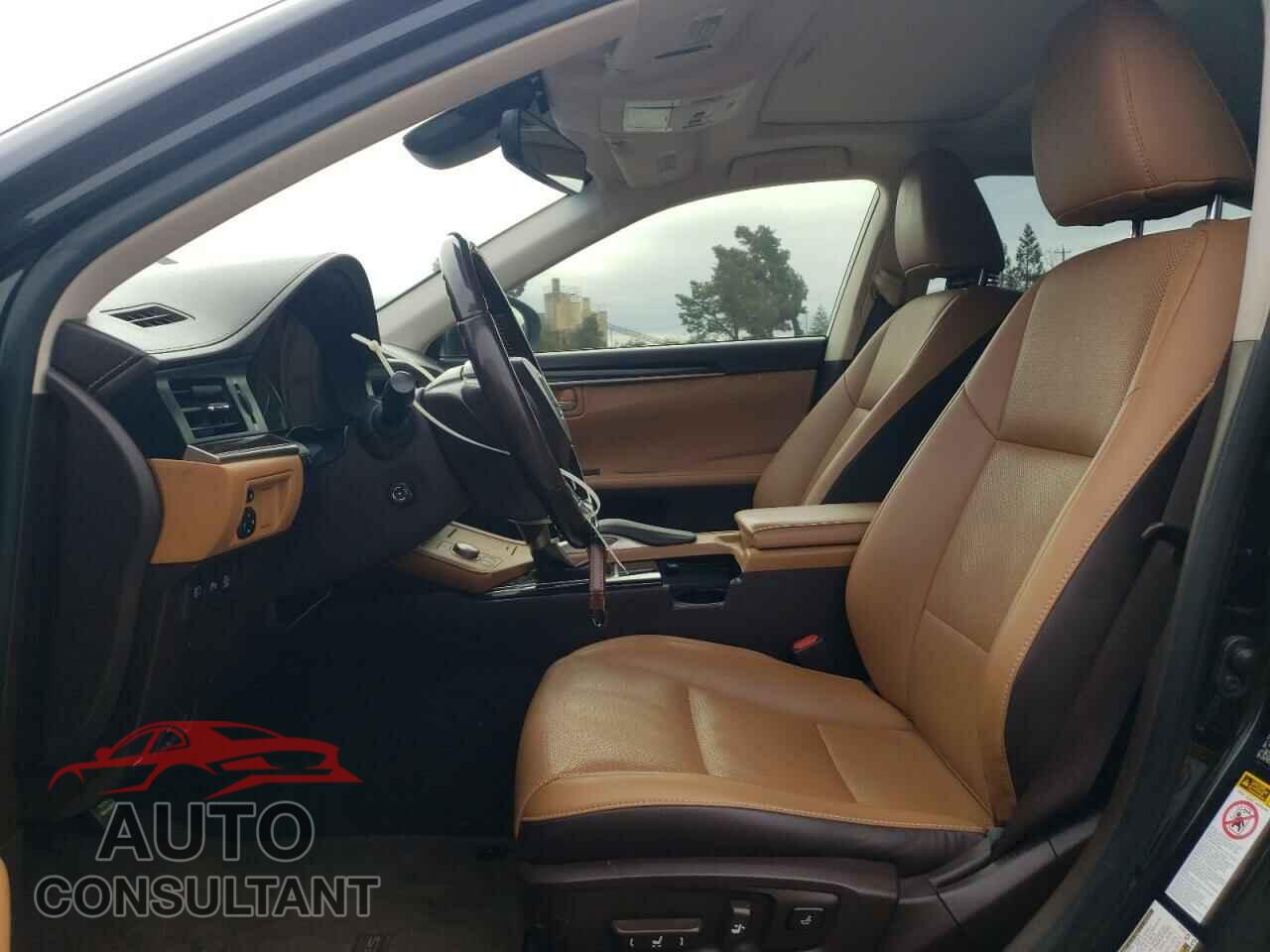 LEXUS ES300 2017 - JTHBW1GG4H2146156