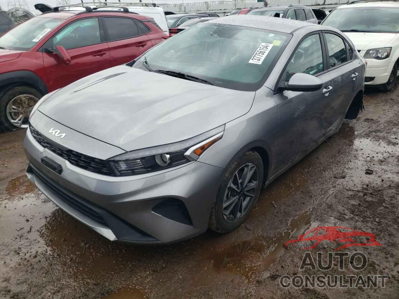 KIA FORTE 2023 - 3KPF24AD4PE577743