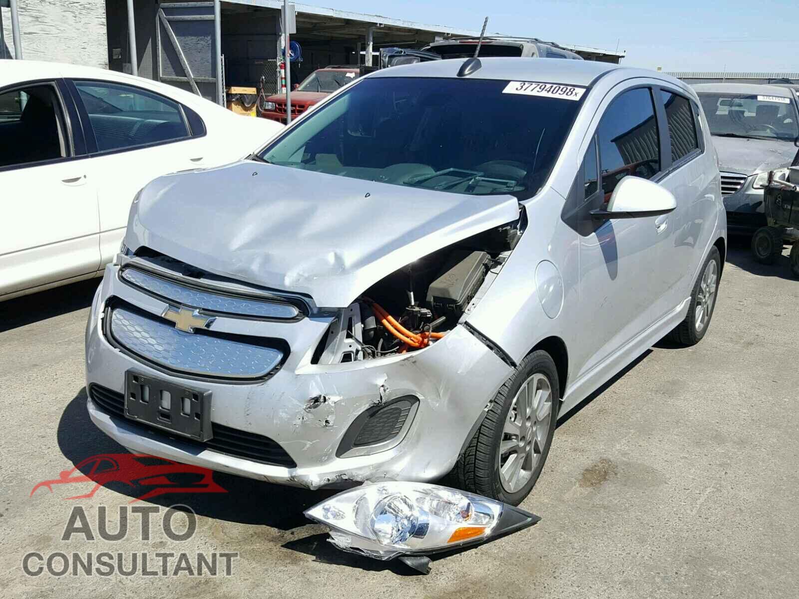 CHEVROLET SPARK 2015 - KL8CL6S05FC761272