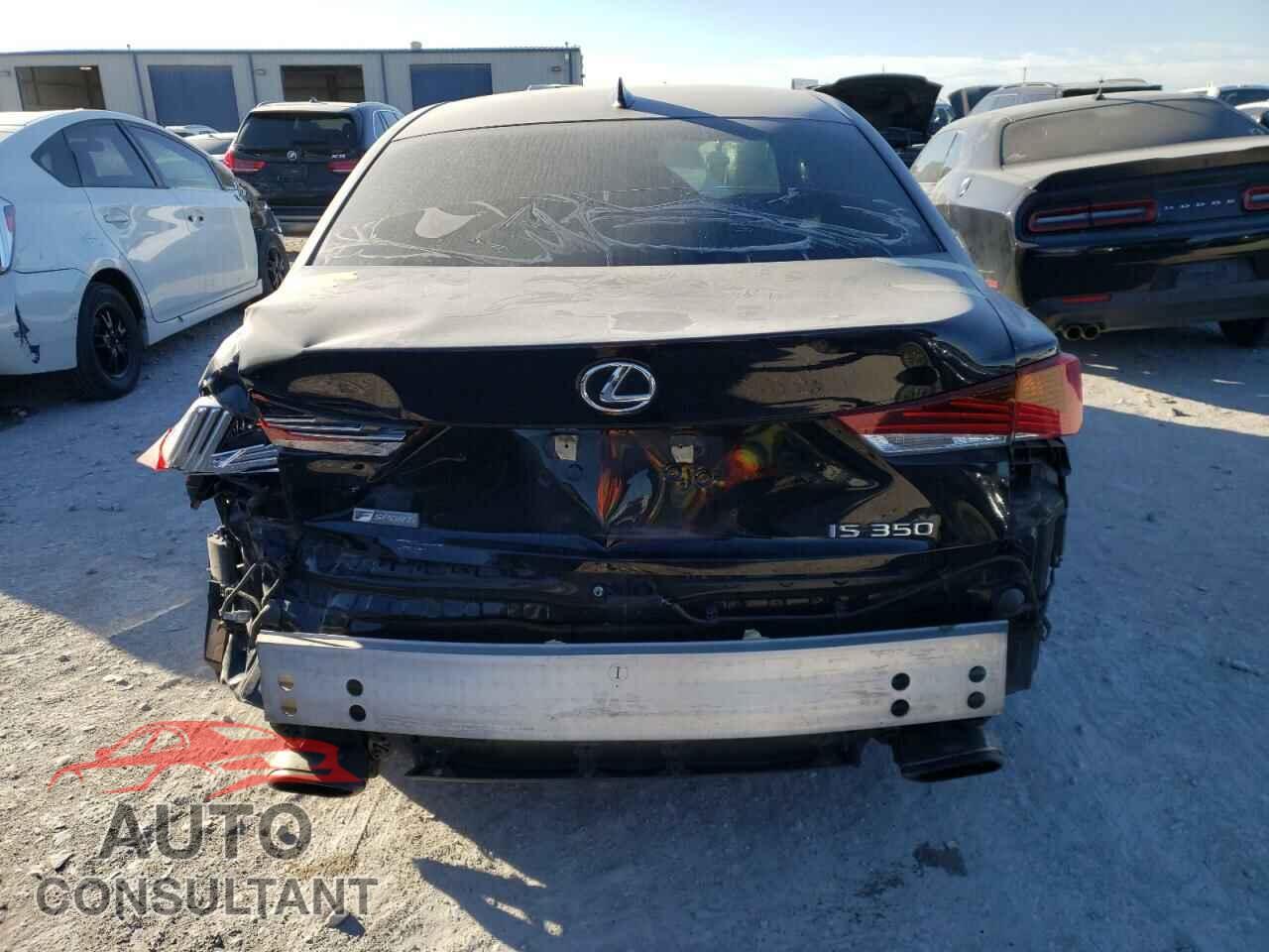 LEXUS IS 2017 - JTHBE1D25H5030832