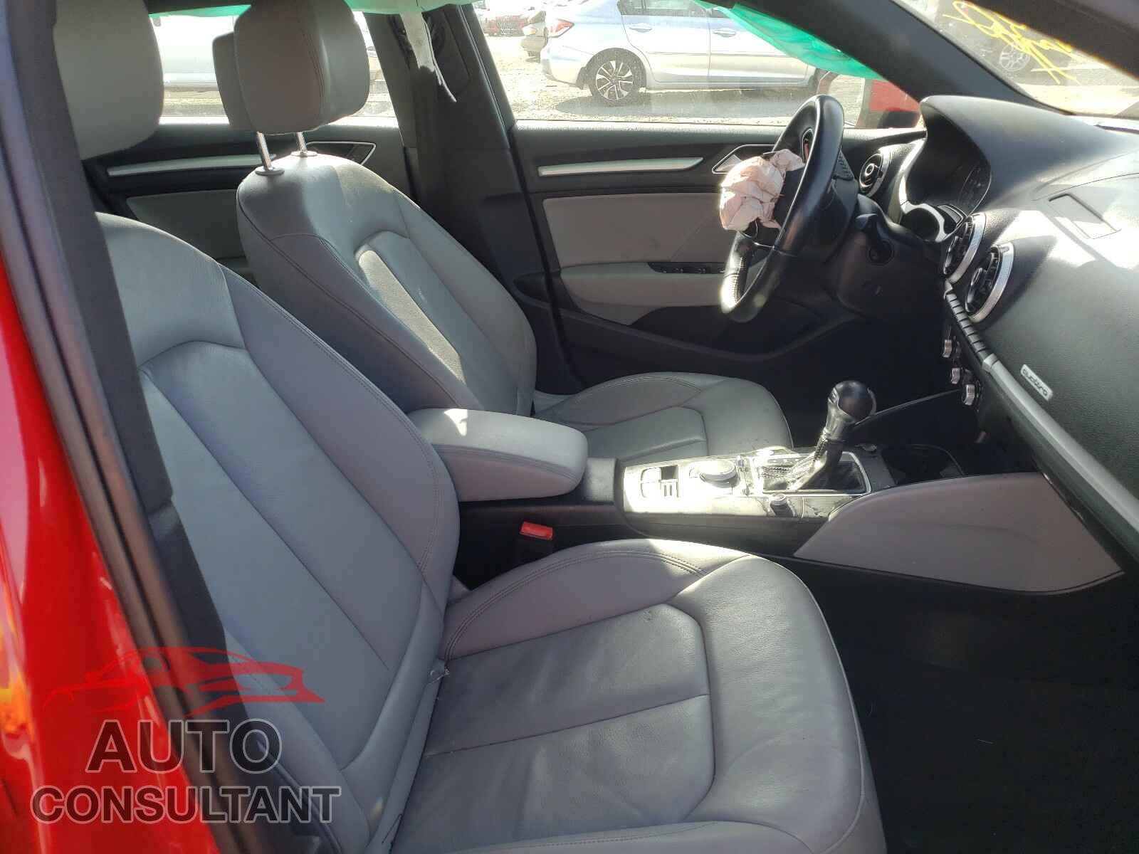 AUDI A3 2017 - WAUB8GFF3H1008229