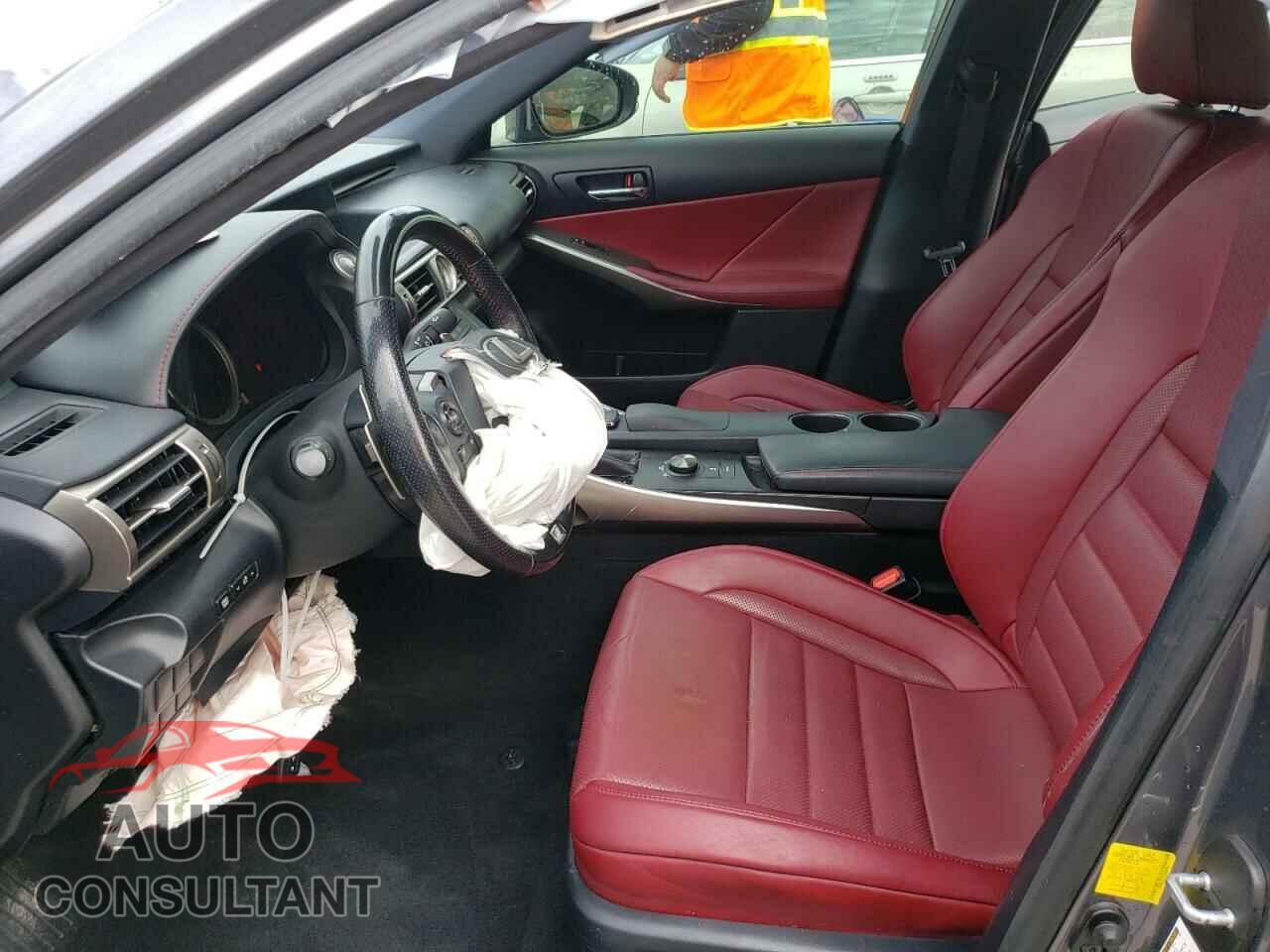 LEXUS IS 2016 - JTHBA1D2XG5030951
