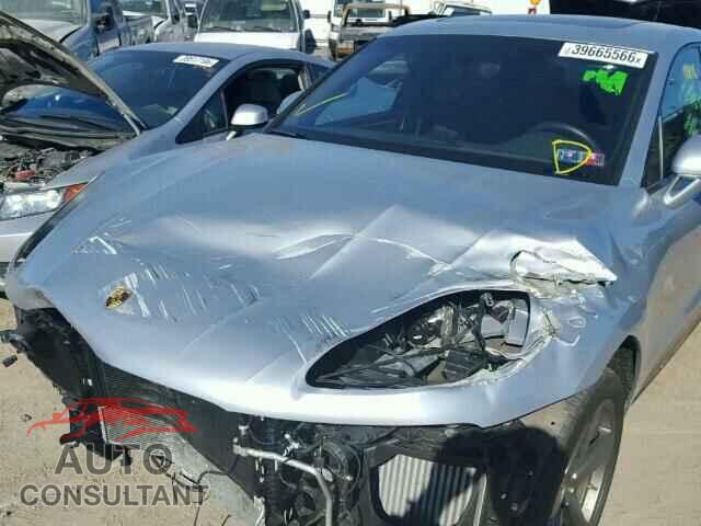 PORSCHE MACAN 2015 - WP1AB2A58FLB67829