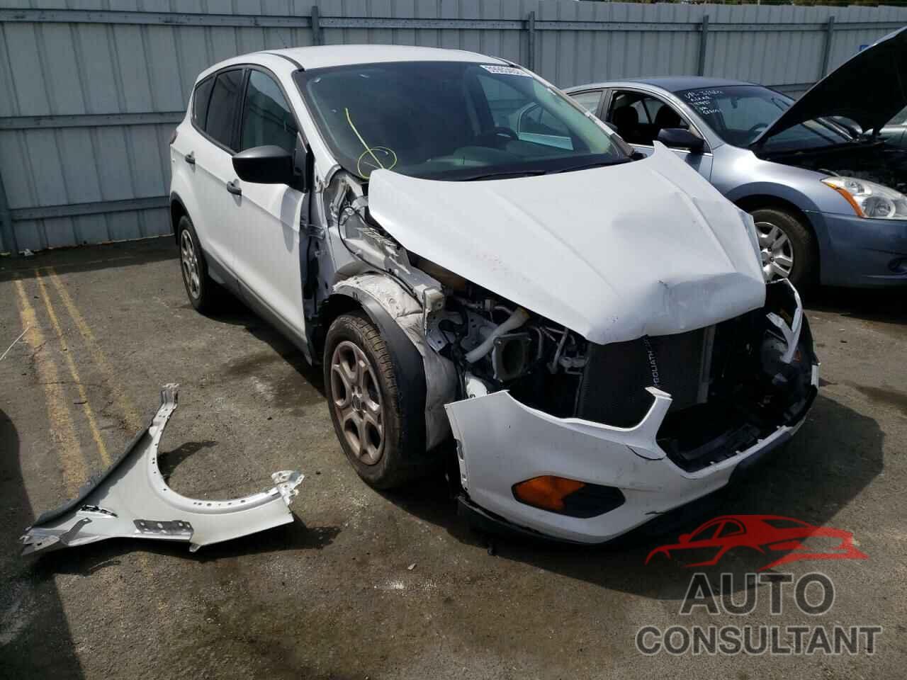 FORD ESCAPE 2017 - 1FMCU0F73HUA82554