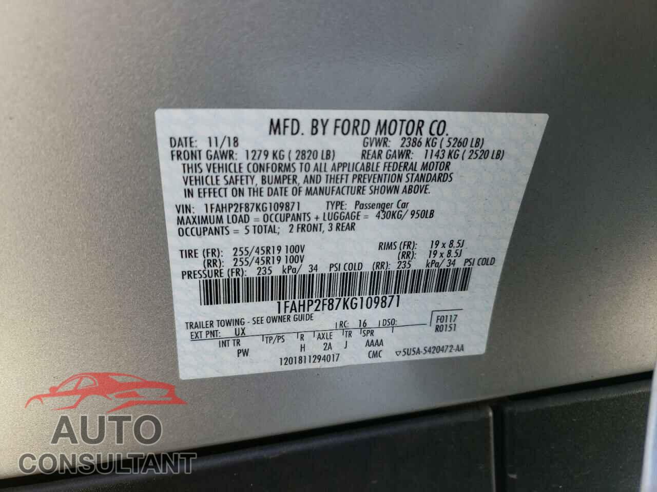 FORD TAURUS 2019 - 1FAHP2F87KG109871