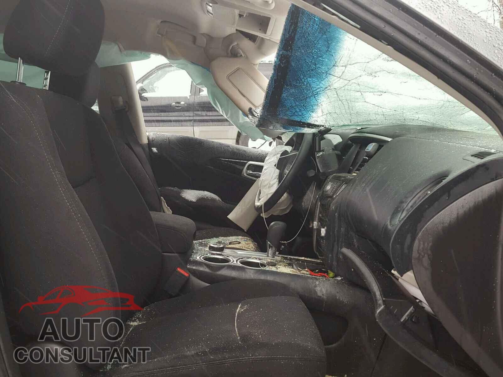 NISSAN PATHFINDER 2015 - 5N1AR2MM2FC660336