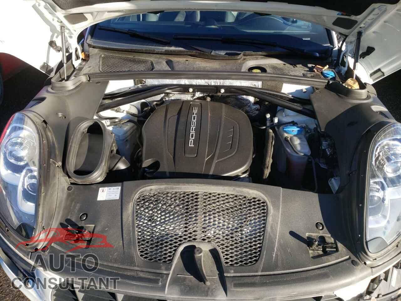 PORSCHE MACAN 2017 - WP1AA2A58HLB03974