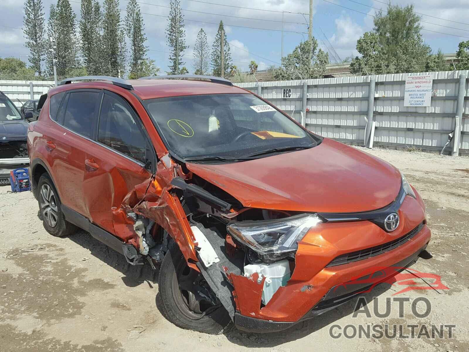 TOYOTA RAV4 2016 - JTMBFREV2GJ102792