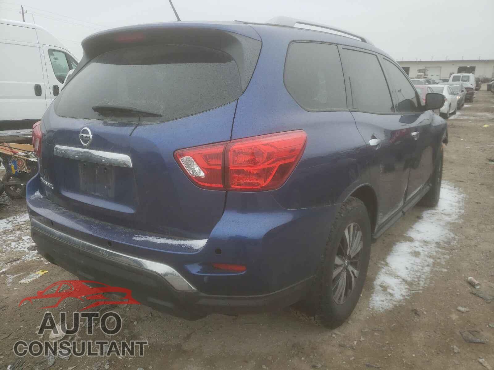 NISSAN PATHFINDER 2017 - 4S4BSETC5J3200423