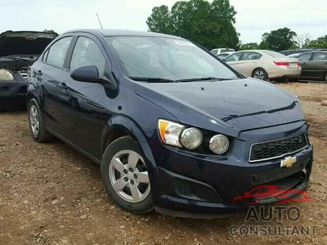 CHEVROLET SONIC 2015 - 1G1JA5SH3F4211009