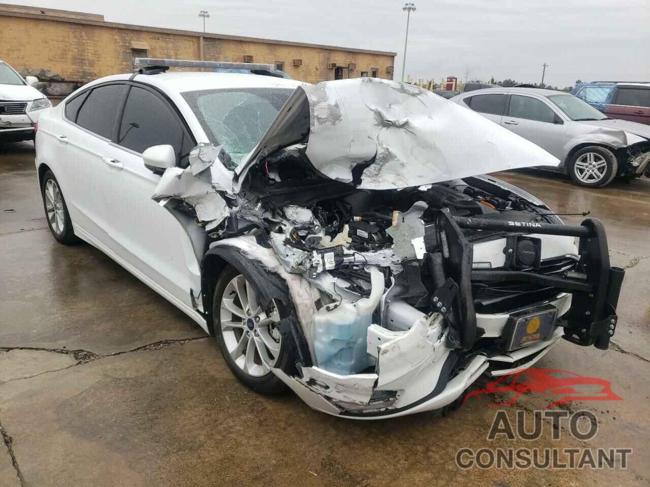 FORD FUSION 2020 - 3FA6P0LU6LR151066