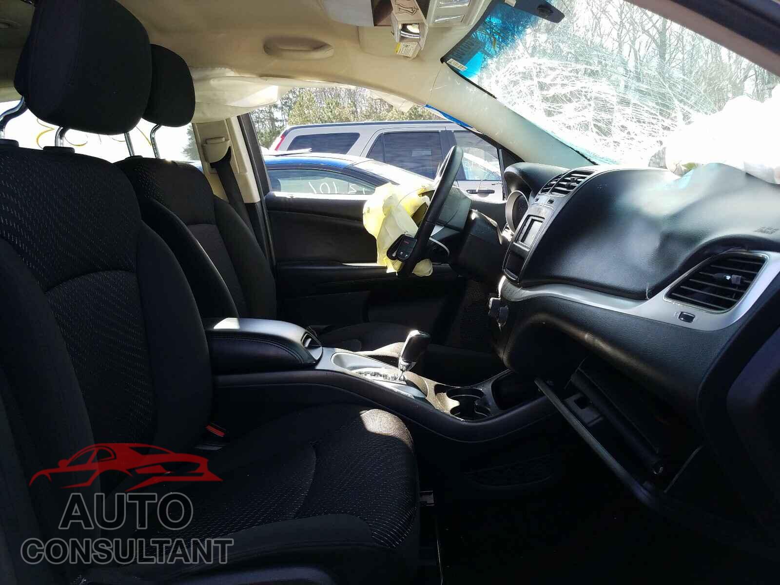 DODGE JOURNEY 2017 - 3C4PDCAB9HT683125