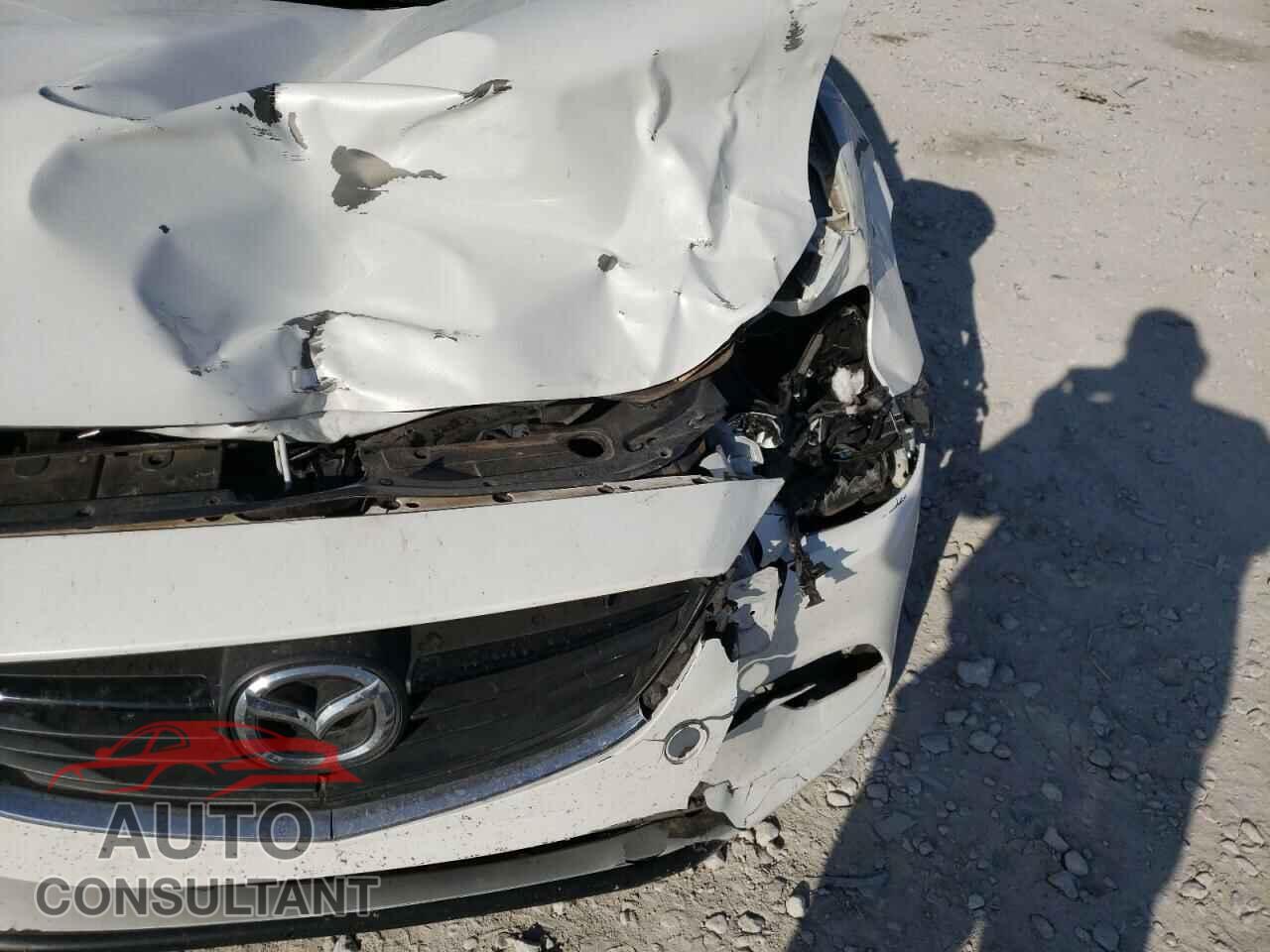 MAZDA 6 2015 - 3N1CN7AP8GL857704