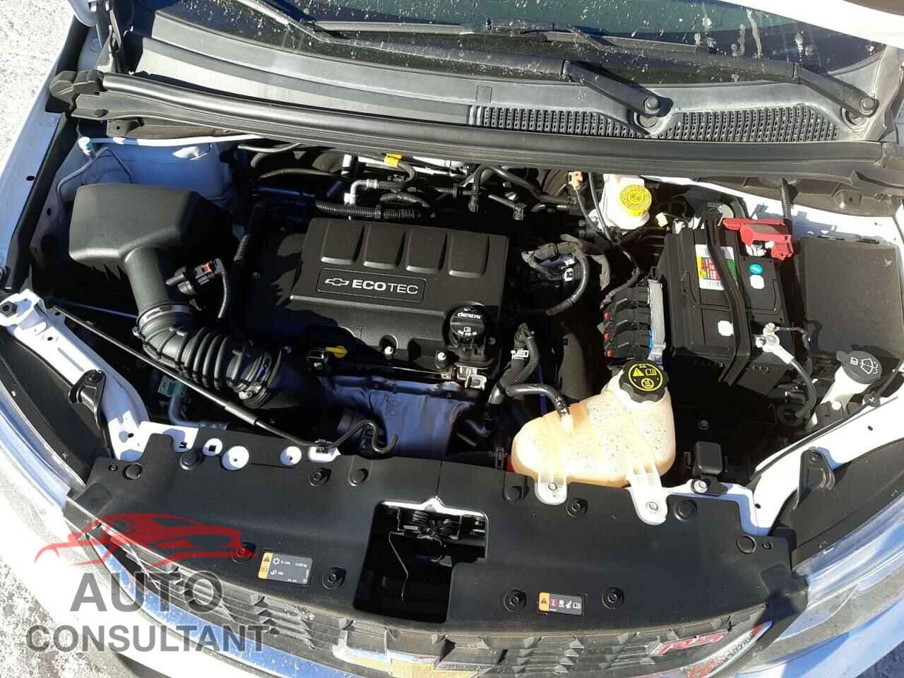 CHEVROLET SONIC 2017 - 19XFC2F80LE006662